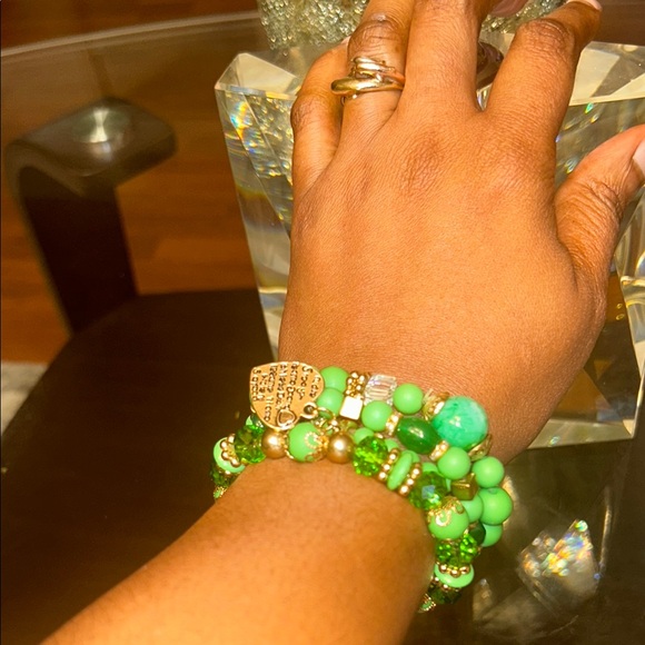 Green Beaded Bracelet Set - Picture 5 of 5